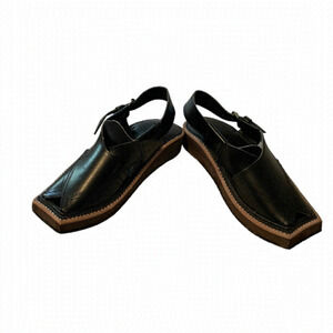 KAPTAN Handmade Leather
Peshawari Chappal/Sandal